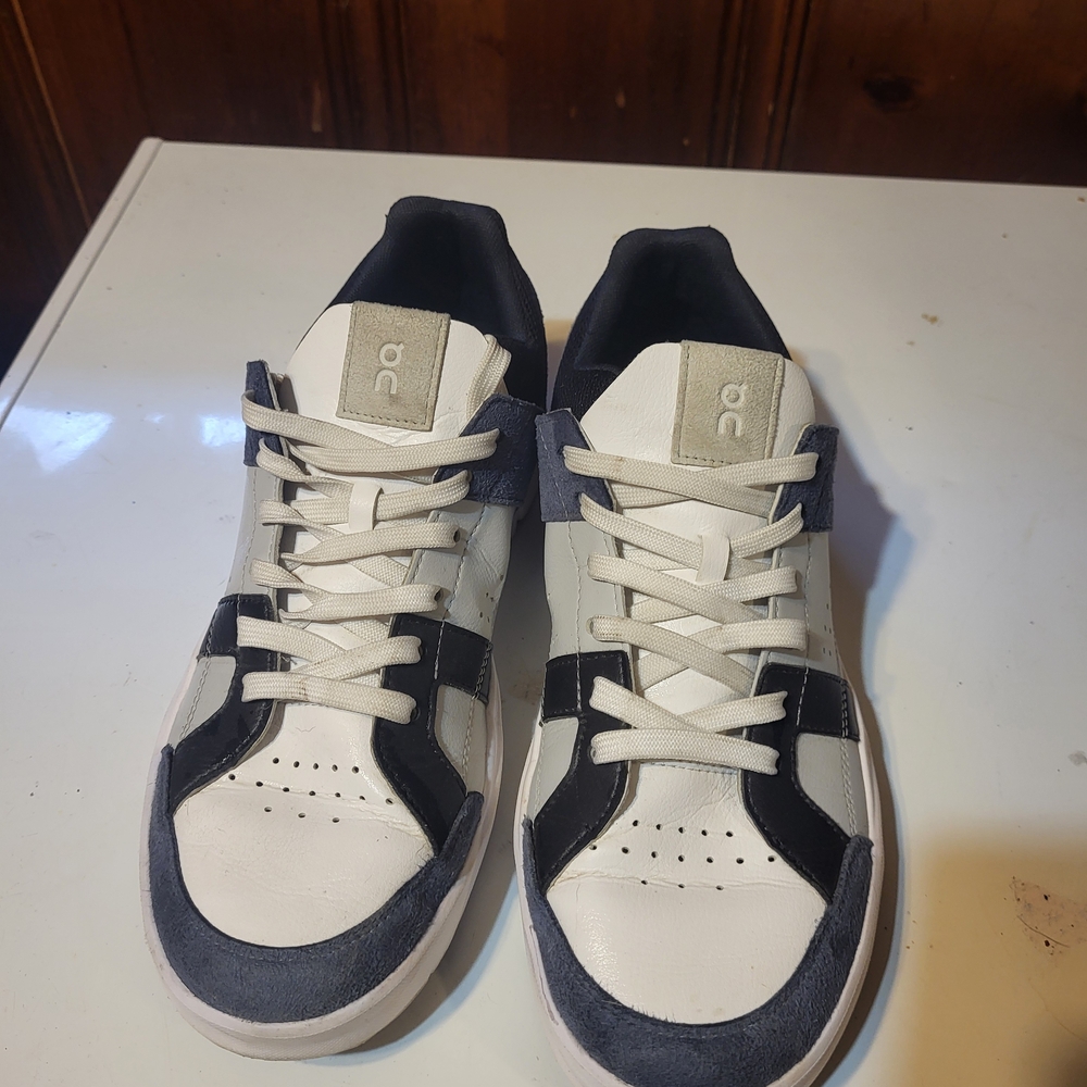 On Running White and Black Sneakers